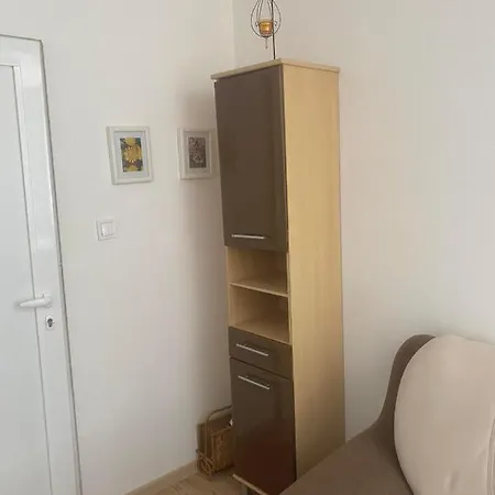 Apartment Nv