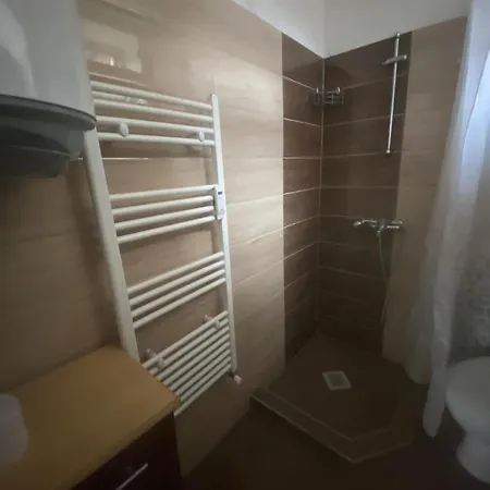 Nv アパート ルターシュタット・アイスレーベン