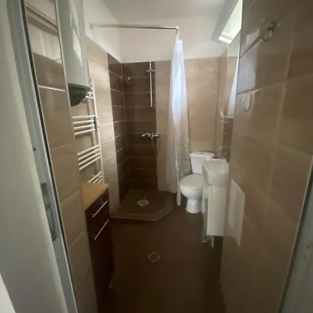 Nv ルターシュタット・アイスレーベン